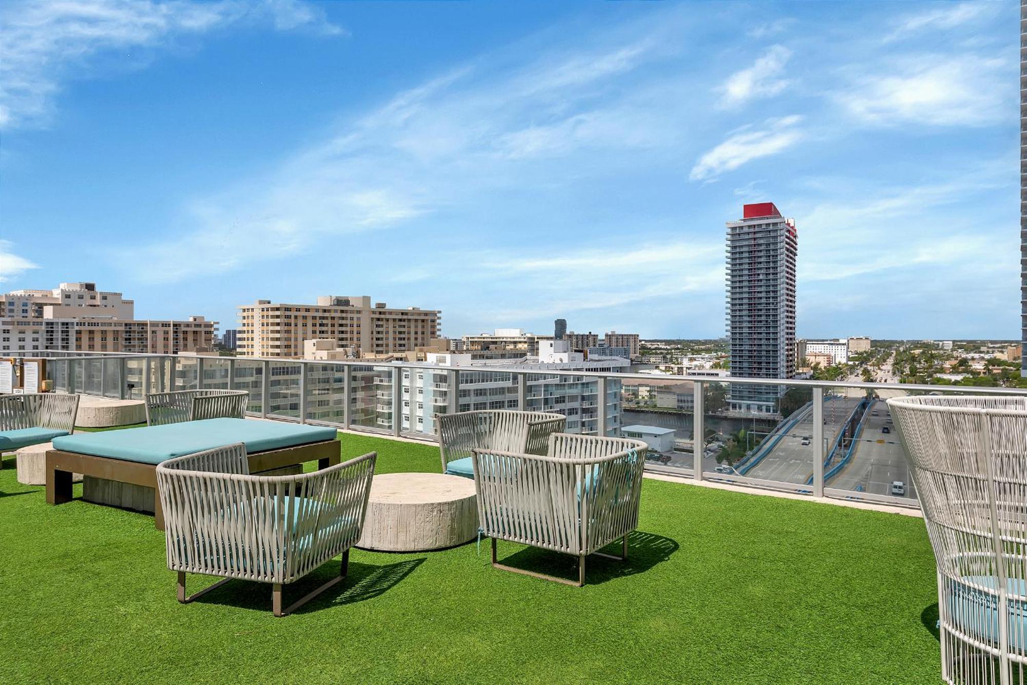 1502 - Stunning Ocean View At The Beach Apartment Hollywood Bagian luar foto