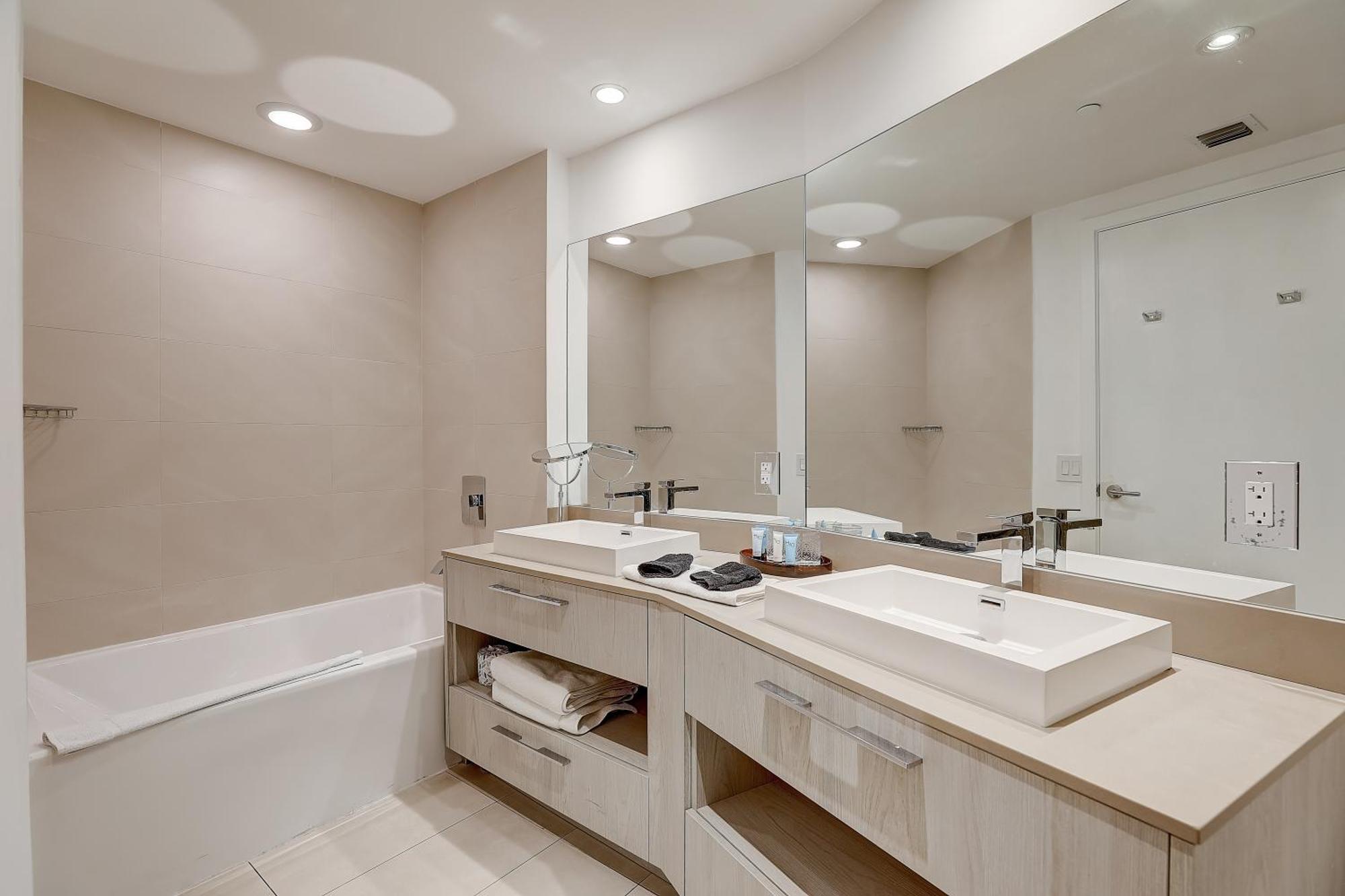 1502 - Stunning Ocean View At The Beach Apartment Hollywood Bagian luar foto