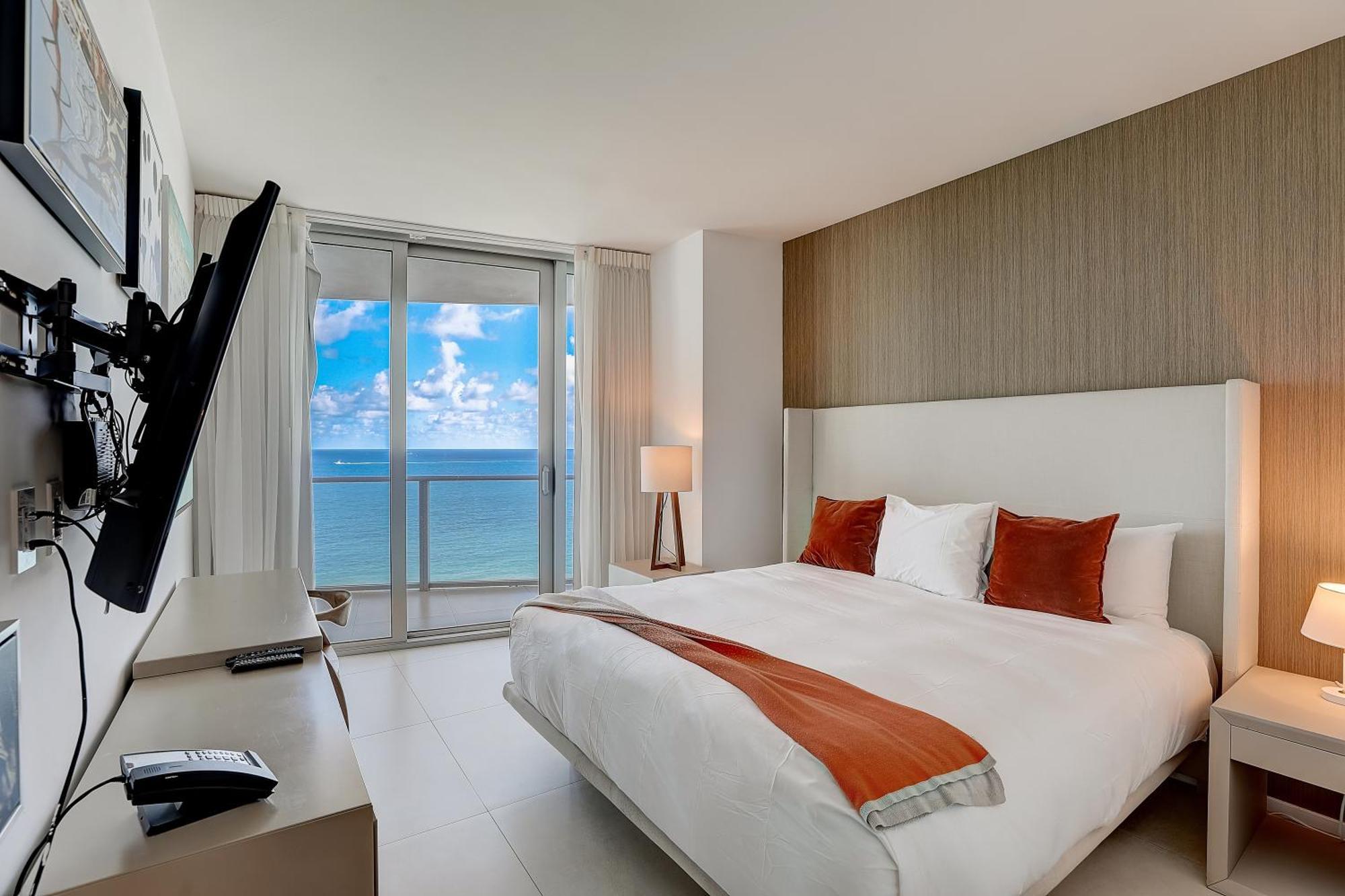 1502 - Stunning Ocean View At The Beach Apartment Hollywood Bagian luar foto